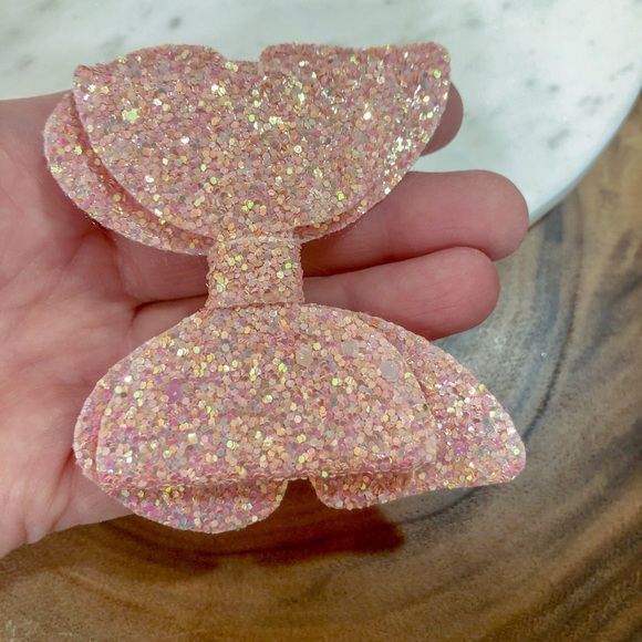 Baby Girl Peach Bow Hair Clip - Picture 3 of 3